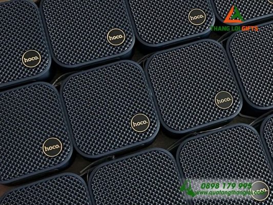 Loa Bluetooth Hoco Màu Xanh Navy – In Logo Dòng Máu Anh Hùng