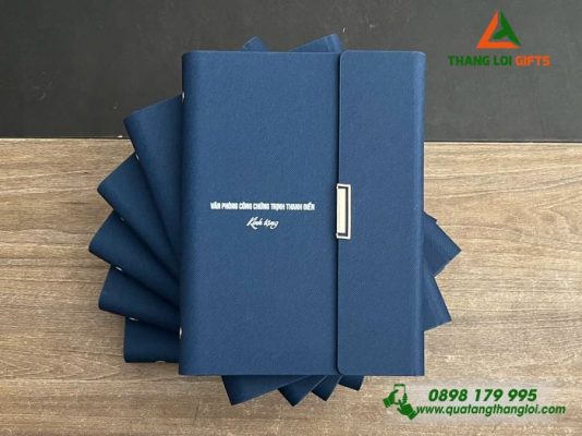 Sổ Da Bìa Còng Gập 3 - In Tên Văn Phòng Công Chứng Trịnh Thanh Điền