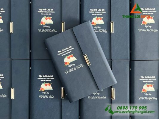 Sổ Da Bìa Còng Gập 3 Màu Xanh - In Logo Trường THCS Linh Trung