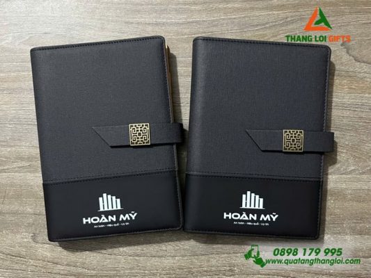 Sổ Da Bìa Còng Màu Đen - In Logo Doanh Nghiệp Hoàn Mỹ