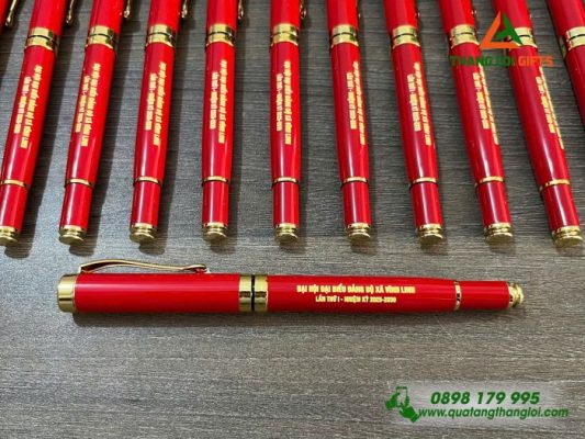 Bút Ký Kim Loại Màu Đỏ - Khắc Logo Đại Hội Đảng Bộ Vĩnh Linh