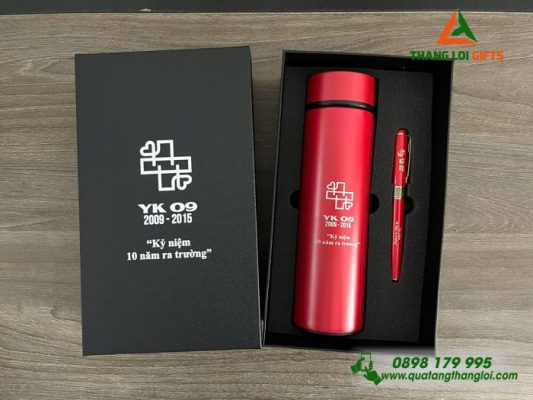 Bộ Quà Tặng (Bình+Bút) In Khắc Logo Kỷ Niệm 10 Năm Ra Trường