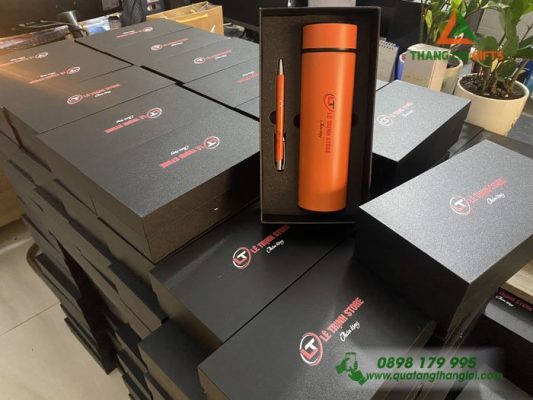 Bộ Quà Tặng (Bình+Bút) Màu Cam - In Khắc Logo Lê Trịnh Store