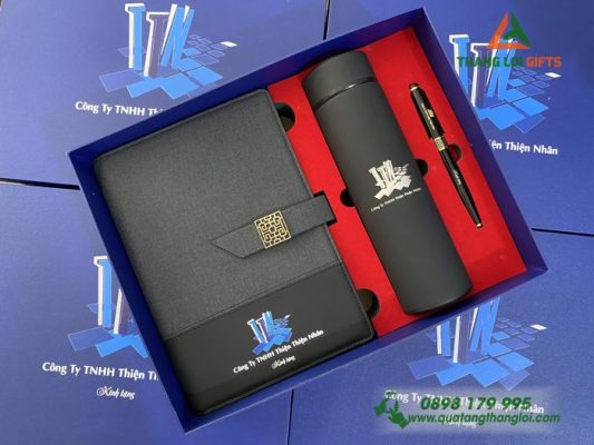Giftset (Sổ+Bình+Bút) In Khắc Logo Công Ty TNHH Thiện Thiện Nhân