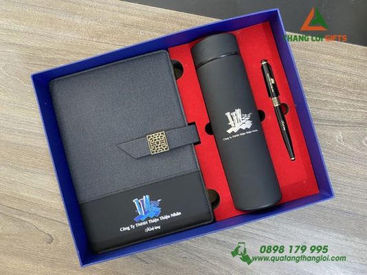 Giftset (Sổ+Bình+Bút) In Khắc Logo Công Ty TNHH Thiện Thiện Nhân