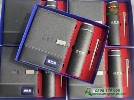 Giftset VIP (Sổ Đa Năng+Bình+Bút) In Khắc Logo EFE Làm Quà Tặng