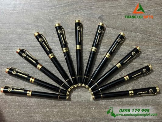Bút Ký Kim Loại Nắp Màu Đen - Khắc Logo Trường Đại Học An Giang