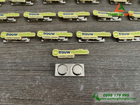 Huy Hiệu Cài Áo Nam Châm Hít - Logo Trow Nutrition