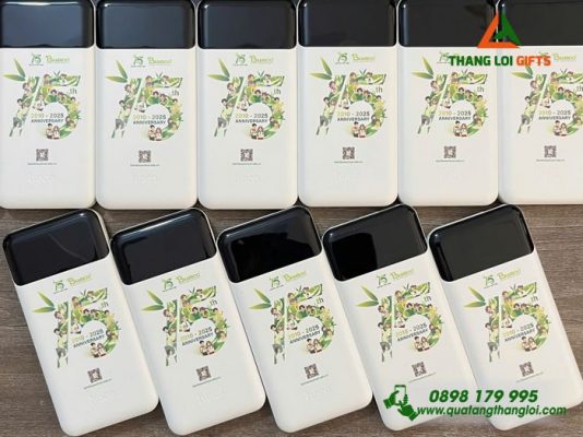 Pin Sạc Dự Phòng J102 - In Logo 15 Năm Doanh Nghiệp BAMBOO