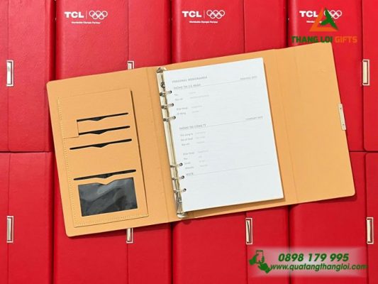 Sổ Da Bìa Còng Gập 3 Màu Đỏ - In Logo Doanh Nghiệp TCL
