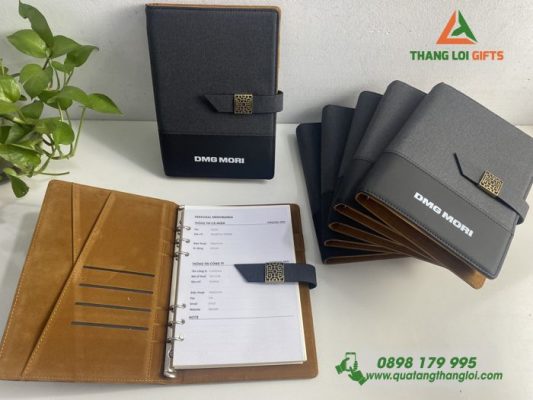 Sổ Da Bìa Còng Cao Cấp In Logo Doanh Nghiệp DMG MORI Việt Nam