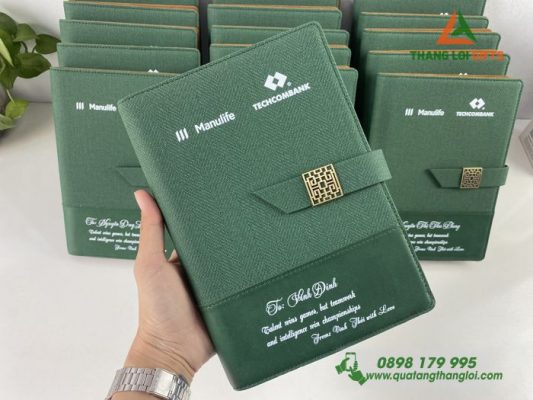 Sổ Da Bìa Còng In Logo Ngân Hàng Techcombank Tri Ân Khách Hàng