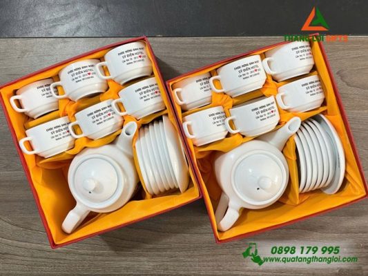 Bộ Ấm Trà Cao Cấp In Logo Sỹ Điền Hotel Làm Quà Tặng