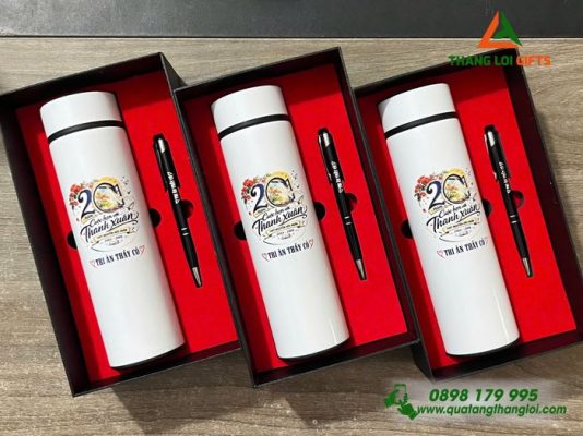 Set Quà Tặng (Bình+Bút) In Khắc Kỷ Niệm 20 Năm Trường THPT Nguyễn Hữu Huân