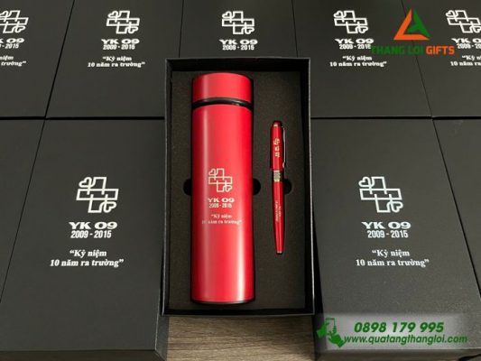 Bộ Quà Tặng (Bình+Bút) In Khắc Logo Kỷ Niệm 10 Năm Ra Trường