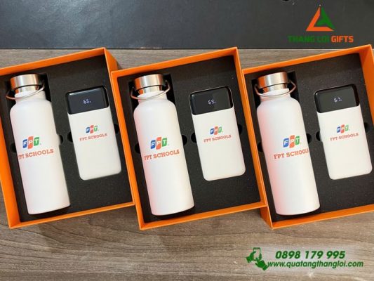 Giftset (Bình Giữ Nhiệt + Pin Sạc) In Khắc Logo FPT School