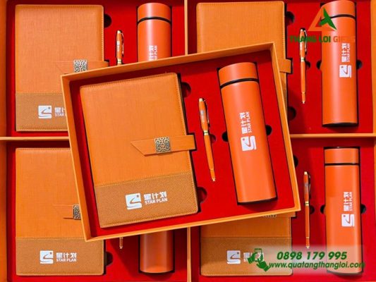 Combo Quà Tặng (Sổ+Bình+Bút) Màu Cam In Khắc Logo Sự Kiện Doanh Nghiệp Luxshare ICT