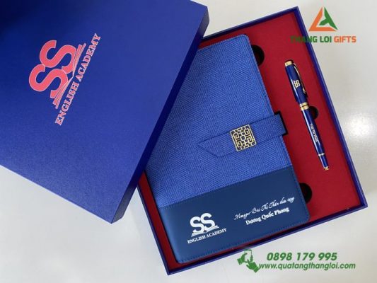 Bộ Quà Tặng Sổ+Bút In Khắc Logo Học Viện Anh Ngữ SS English Academy