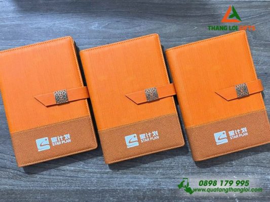 Mẫu Sổ Da Bìa Còng Màu Cam In Logo Doanh Nghiệp Luxshare ICT Cao Cấp