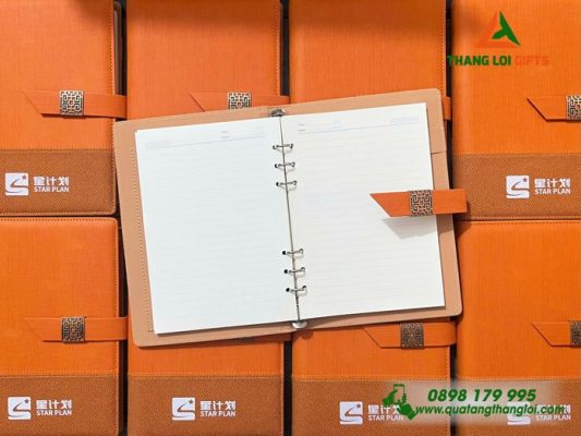Mẫu Sổ Da Bìa Còng Màu Cam In Logo Doanh Nghiệp Luxshare ICT Cao Cấp