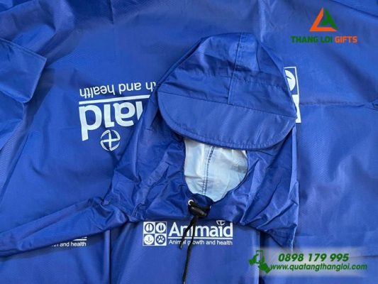 Áo Mưa Cánh Dơi Vải Tổ Ong Màu Xanh In Logo Doanh Nghiệp Animaid