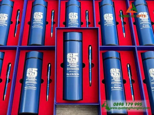 Combo Quà Tặng (Bình+Bút) In Khắc Logo 95 Năm Thành Lập Đoàn Thanh Niên