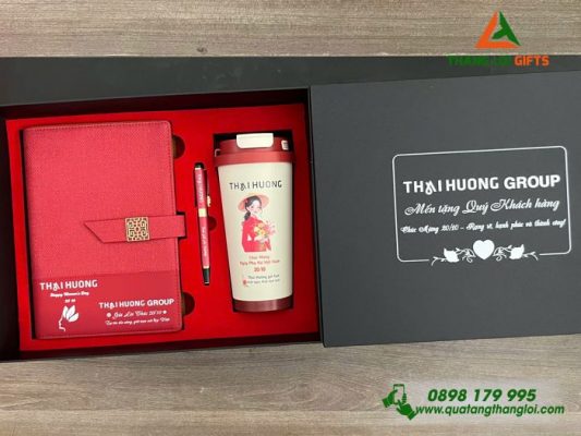 Giftset (Sổ+Ly+Bút) Màu Đỏ In Khắc Logo Thái Hương Làm Quà 20/10 Ý Nghĩa 