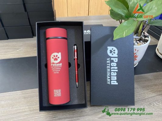 Combo Quà Tặng (Bình+Bút) Màu Đỏ Khắc Logo Phòng Khám Thú Y PETLAND
