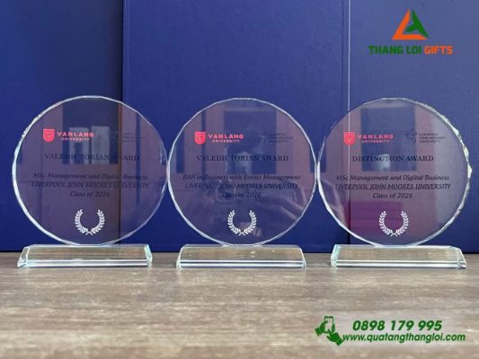Cup Pha Lê Tròn In Logo Trường Đại Học Văn Lang