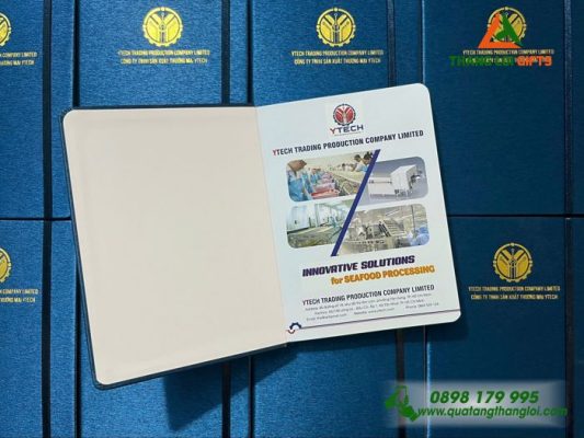 Sổ Tay Dán Gáy Màu Xanh Ép Kim Vàng Logo Doanh Nghiệp Y Tech
