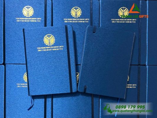 Sổ Tay Dán Gáy Màu Xanh Ép Kim Vàng Logo Doanh Nghiệp Y Tech