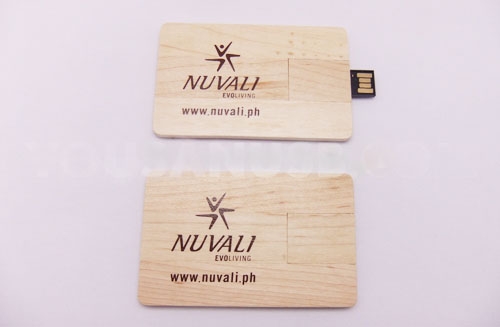 UGT 18 - USB Gỗ thẻ name card in lgo quà tặng khách hàng 