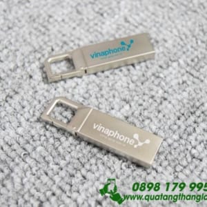 UKT 27 - USB kim loai moc khoa in logo doang nghiep