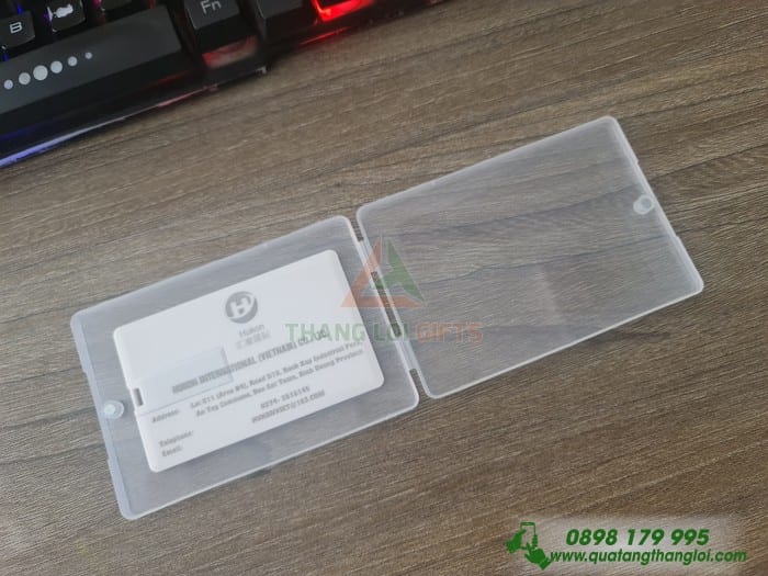 USB thẻ nhựa cao cấp in logo HUKON