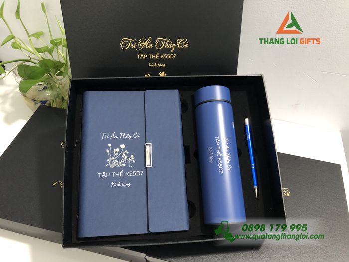 GIFTSET (So, Binh, But) - In khac logo Tap the 12A7 Tri An Thay Co
