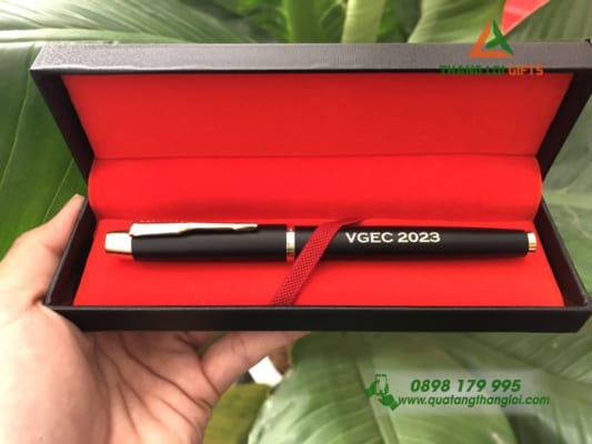 Bút Ký Kim Loại Parker - Khắc Logo VGEC2023