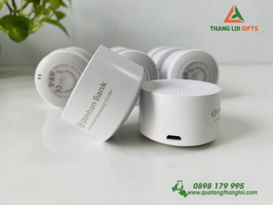 Quà tặng Ngân hàng Loa bluetooth XIAOMI Màu trắng In logo Ngân hàng SHINHAN BANK