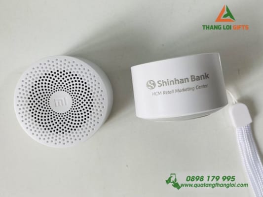 Quà tặng Ngân hàng Loa bluetooth XIAOMI Màu trắng In logo Ngân hàng SHINHAN BANK