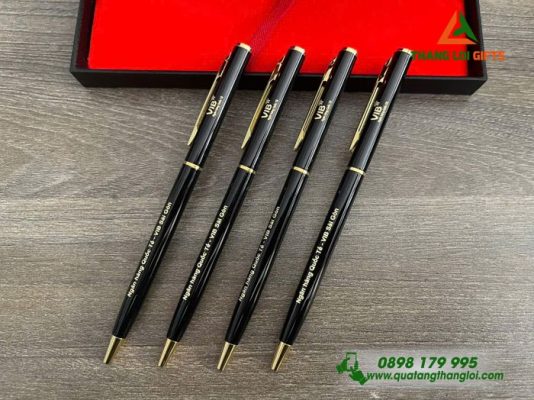 Bút Ký Kim Loại Đẩy Nắp Màu Đen Khắc Logo VIB Làm Qùa Tặng