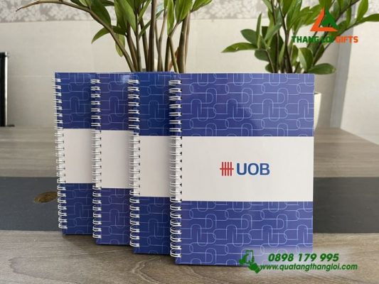 Sổ Tay Lò Xo In Ấn Nội Dung Doanh Nghiệp UOB Theo Yêu Cầu