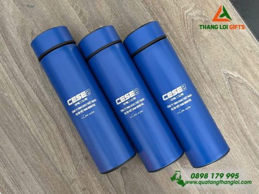 Bình Giữ Nhiệt 500ml Màu Xanh – Khắc Logo Doanh Nghiệp CESE2