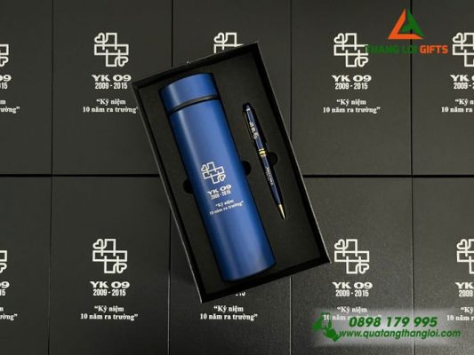 Set Quà Tặng (Bình+Bút) Màu Xanh – In Khắc Logo Kỷ Niệm 10 Năm Ra Trường