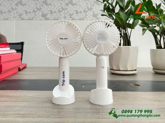 Quạt Cầm Tay Mini Màu Trắng – In Logo Doanh Nghiệp Trip.com
