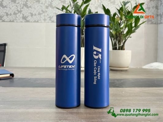 Bình Giữ Nhiệt Màu Xanh – Khắc Logo Doanh Nghiệp LIFTEX