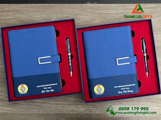 Bộ Quà Tặng (Sổ+Bút) Màu Xanh – In Khắc Logo Công Đoàn Việt Nam