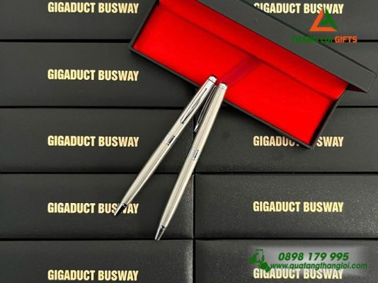 Bộ Bút Ký Kim Loại Xoay – In Khắc Logo Doanh Nghiệp Gigaduct Busway