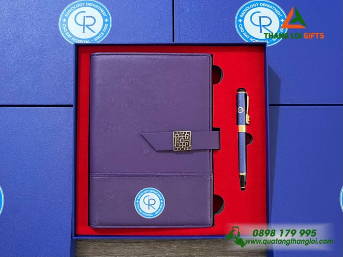 GST 94 – Set Quà Tặng (Sổ+Bút) Màu Tím - In Khắc Logo Làm Quà Tặng