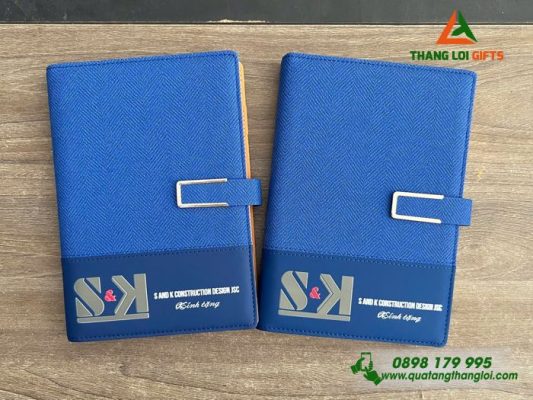 Sổ Tay Bìa Còng Màu Xanh – In Logo Doanh Nghiệp S&K