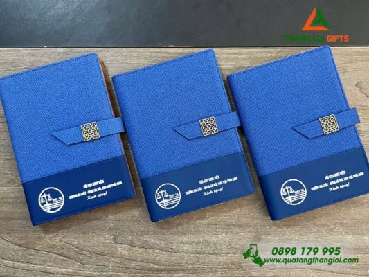 Sổ Da Bìa Còng - In Logo Trường Đại Học Luật - ĐHQG Hà Nội