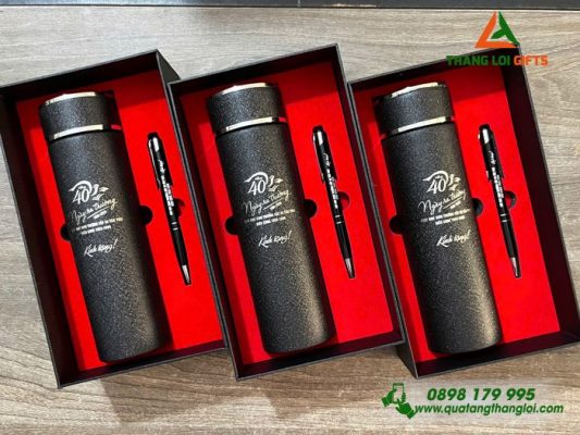 Set Quà Tặng (Bình+Bút) - In Khắc Logo 40 Năm Trường Cấp III Tân Trụ